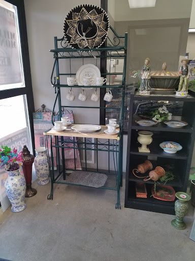 Thrift Store «Goodwill Algonquin Illinois», reviews and photos, 1430 E Algonquin Rd, Algonquin, IL 60102, USA