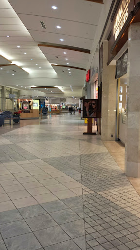 Shopping Mall «Dartmouth Mall», reviews and photos, 200 N Dartmouth Mall, Dartmouth, MA 02747, USA