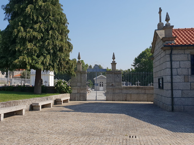 Avaliações doIgreja Antiga de S. Clemente em Fafe - Igreja