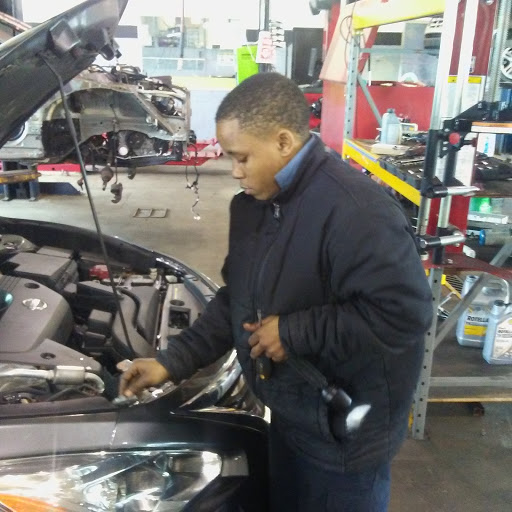 Used Car Dealer «Expert Auto», reviews and photos, 4601 St Barnabas Rd, Temple Hills, MD 20748, USA