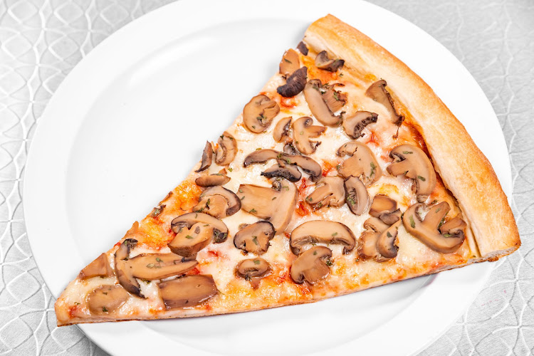 #7 best pizza place in Union City - Joe's Pizza