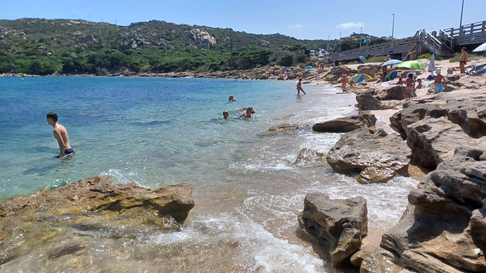 Foto di Rena di Levante o Spiaggia dei Due Mari con molto pulita livello di pulizia