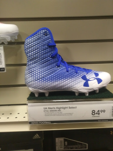 Sporting Goods Store «Academy Sports + Outdoors», reviews and photos, 5400 Brodie Ln, Sunset Valley, TX 78745, USA