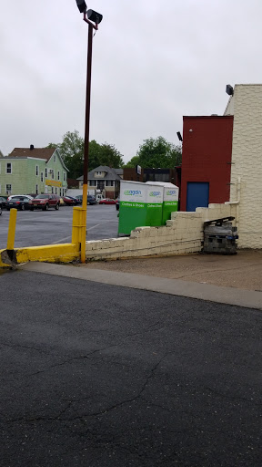 Grocery Store «Extra Supermarket», reviews and photos, 719 Irvington Ave, Maplewood, NJ 07040, USA