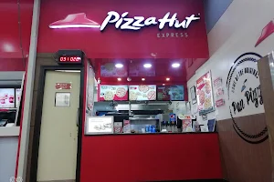 Pizza Hut image