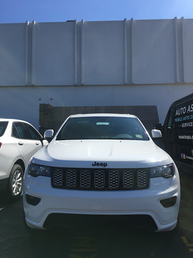 Car Dealer «Koons Tysons Chrysler Dodge Jeep Ram», reviews and photos, 2050 Chain Bridge Rd, Vienna, VA 22182, USA