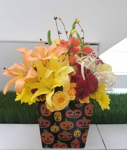 Florist «Event Connoisseur Flowers & Gifts», reviews and photos, 39 New London Turnpike #116, Glastonbury, CT 06033, USA