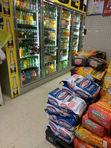 Grocery Store «EL REY MARKET», reviews and photos, 7600 National Turnpike, Louisville, KY 40214, USA