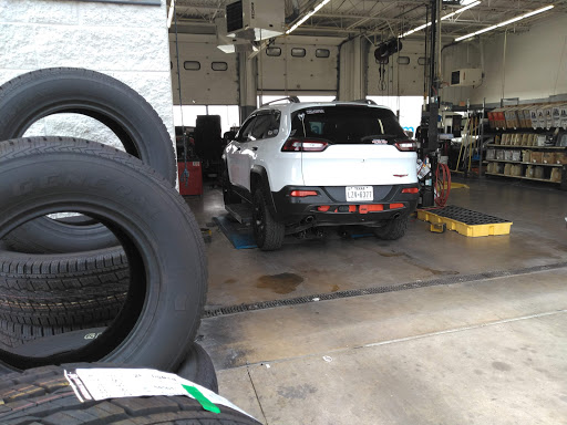 Department Store «Walmart Supercenter», reviews and photos, 2151 W Oaklawn Rd, Pleasanton, TX 78064, USA