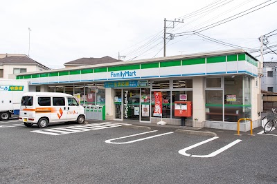 ファミリーマート 府中東八通り店