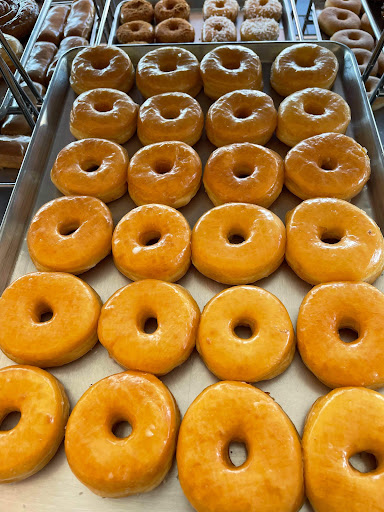 Donut Shop «Los Banos Donut Shop», reviews and photos, 609 W Pacheco Blvd, Los Banos, CA 93635, USA