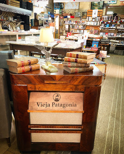Opiniones de Vieja Patagonia en Punta Arenas - Librería