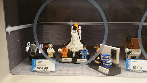 Toy Store «The LEGO Store», reviews and photos, 7966 Tysons Corner Center, McLean, VA 22102, USA
