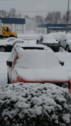 Car Dealer «Henkel Auto Group», reviews and photos, 425 W Dickman Rd, Battle Creek, MI 49037, USA