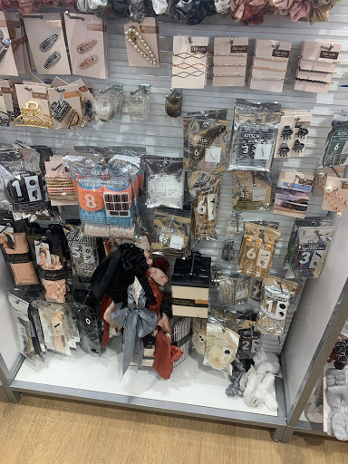 Cosmetics Store «Ulta Beauty», reviews and photos, 51 Peninsula Center, Rolling Hills Estates, CA 90274, USA