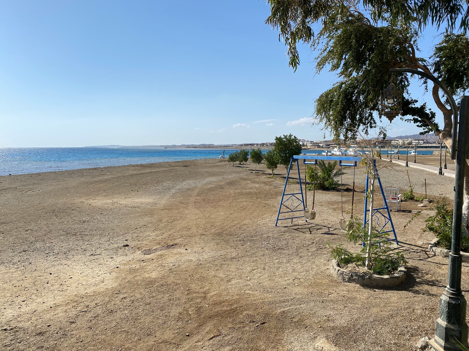 Φωτογραφία του Marsa Alam beach με φωτεινή άμμος επιφάνεια