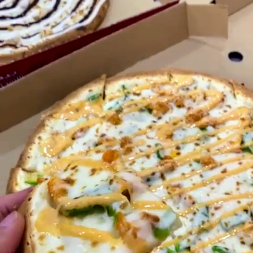 بيتزا الاسطورة 