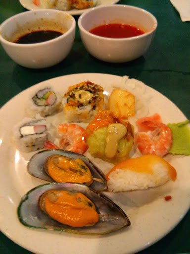 Shopping Mall «Collegetown Shopping Center», reviews and photos, 731 Delsea Dr, Glassboro, NJ 08028, USA