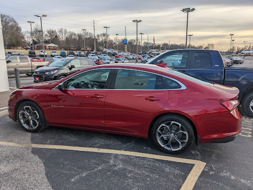 Car Dealer «Weber Chevrolet Columbia», reviews and photos, 701 Old State Rte 3, Columbia, IL 62236, USA