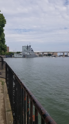 Park «Veterans Park», reviews and photos, 1 Naval Park Cove, Buffalo, NY 14202, USA