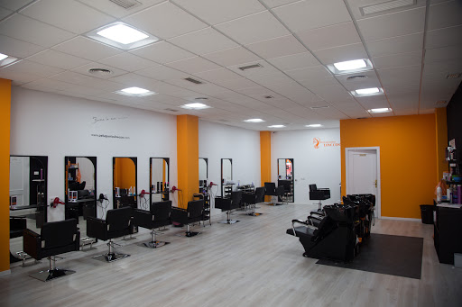 Peluquerías Low Cost Montijo en Montijo, Badajoz