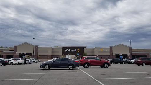 Department Store «Walmart Supercenter», reviews and photos, 100 THF Blvd, Chesterfield, MO 63005, USA