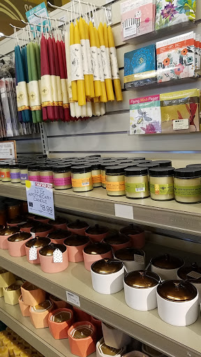 Grocery Store «New Seasons Market Arbor Lodge», reviews and photos, 6400 N Interstate Ave, Portland, OR 97217, USA