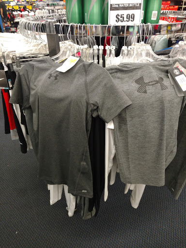 Sporting Goods Store «Big 5 Sporting Goods - Covina», reviews and photos, 543 N Azusa Ave, Covina, CA 91722, USA