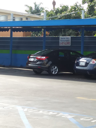 Car Wash «La Cienega Car Wash & Oil Change», reviews and photos, 1907 S La Cienega Blvd, Los Angeles, CA 90034, USA