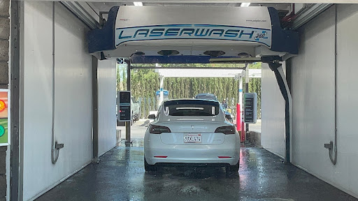 O.C. Express Car Wash en Buena Park