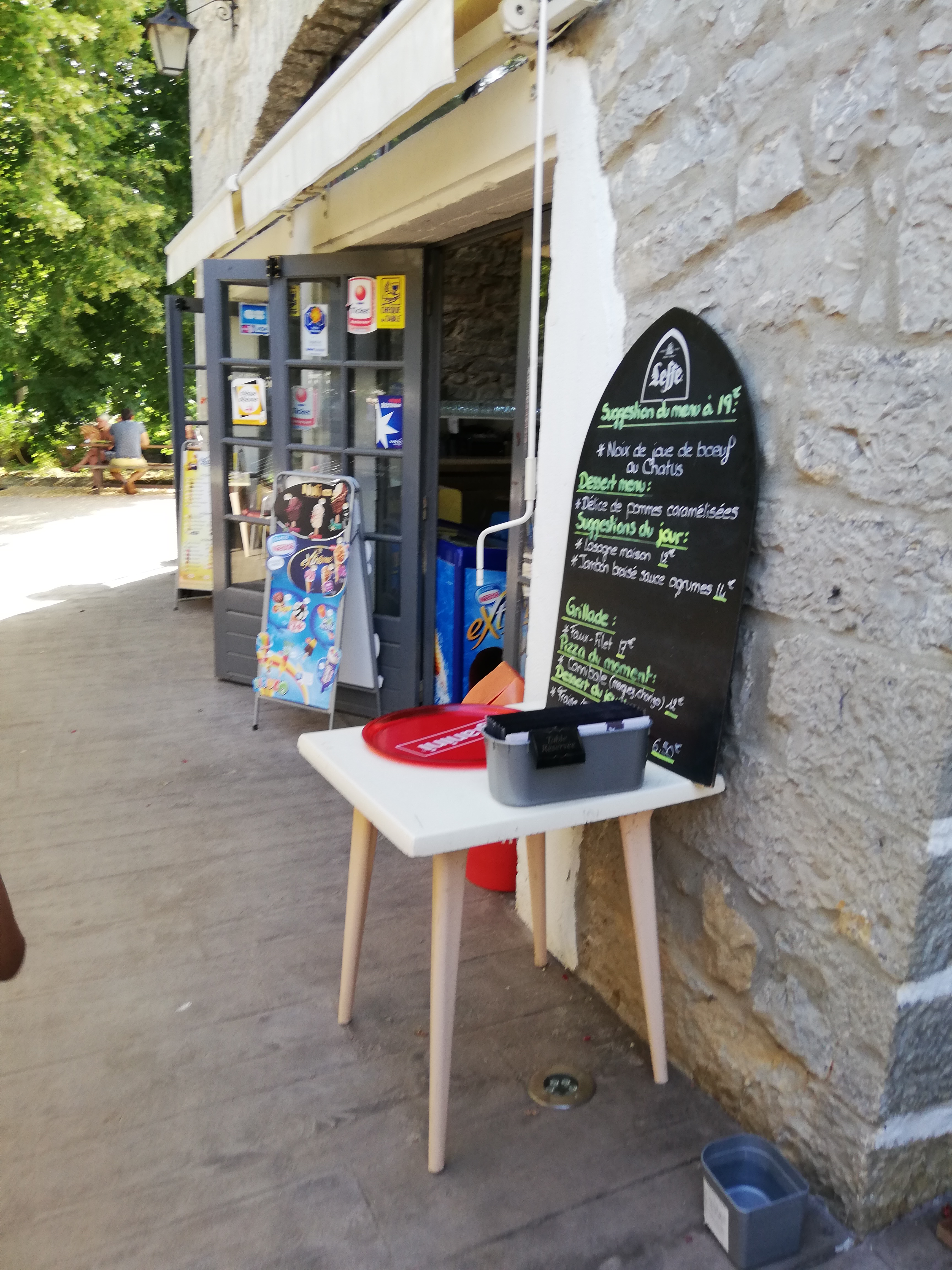 Photo n° 12 de l'avis de Schout.a fait le 28/06/2019 à 18:08