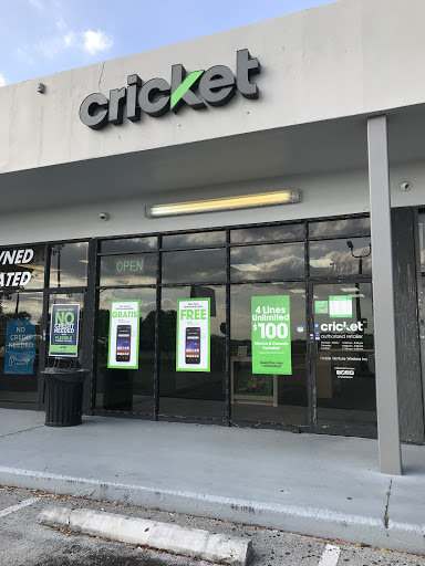 Cell Phone Store «Cricket Wireless», reviews and photos, 7823 Pines Blvd, Pembroke Pines, FL 33024, USA