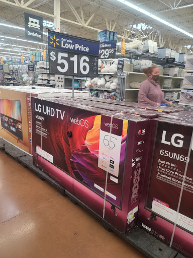 Discount Store «Walmart», reviews and photos, 10000 SE 82nd Ave, Happy Valley, OR 97086, USA