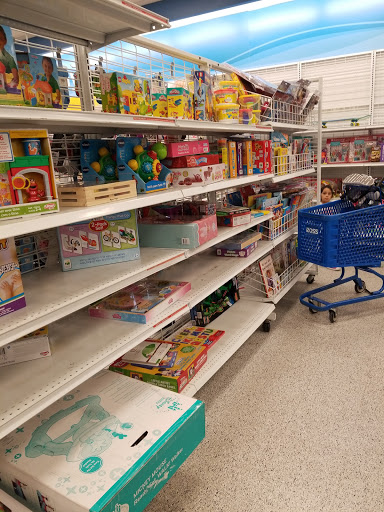 Clothing Store «Ross Dress for Less», reviews and photos, 1161 N Burleson Blvd, Burleson, TX 76028, USA