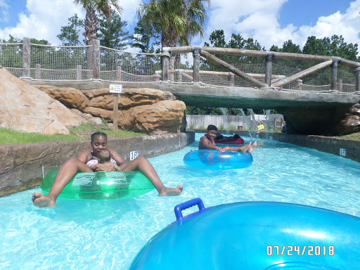 Water Park «Surf Lagoon Water Park», reviews and photos, 130 Towne Center Blvd, Pooler, GA 31322, USA