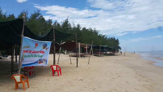 Hai Duong Beach