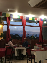 Atmosphère du Restaurant Indien et népalais Machapuchare à Le Pecq - n°14