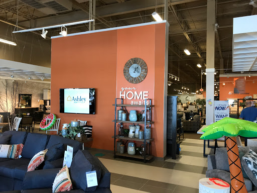 Furniture Store «Ashley HomeStore», reviews and photos, 3880 Union Deposit Rd, Harrisburg, PA 17109, USA