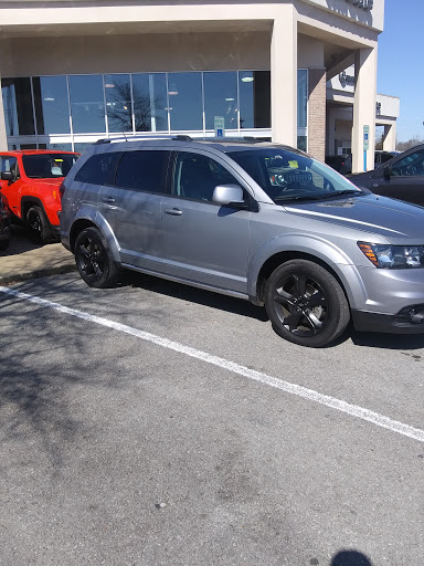 Jeep Dealer «Miracle Chrysler Dodge Jeep Ram», reviews and photos, 1290 Nashville Pike, Gallatin, TN 37066, USA