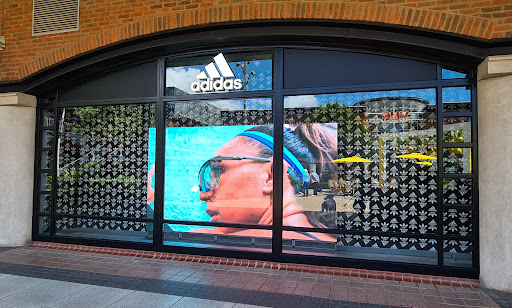 adidas Outlet Store Portsmouth, Gunwharf Quays Shopping Centre