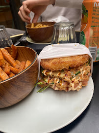 Sandwich au poulet du Restaurant japonais Kimochi by Jijy Chou à Paris - n°14
