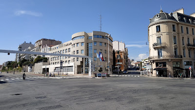Commissariat de Police Nationale à Cannes