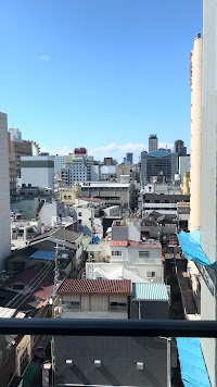 アパホテル〈なんば駅東〉