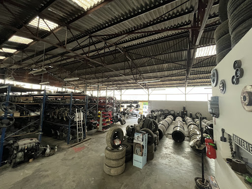 Photo 8 - N.O.S Pièces Mécaniques