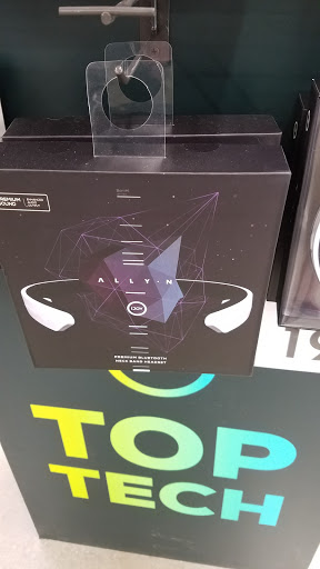 Sporting Goods Store «Academy Sports + Outdoors», reviews and photos, 9997 Crossing Way #800, Denham Springs, LA 70726, USA