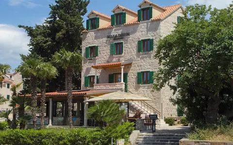 Hotel Villa Diana image
