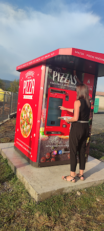 Photos du propriétaire du Pizzas à emporter Smart Pizza - distributeur de Ruynes en Margeride - n°3