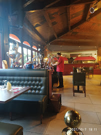 Atmosphère du Restaurant Le Chantier Café Racer à Bédarieux - n°5