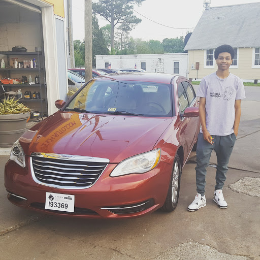 Used Car Dealer «East Beach Auto Sales», reviews and photos, 8100 Shore Dr, Norfolk, VA 23518, USA