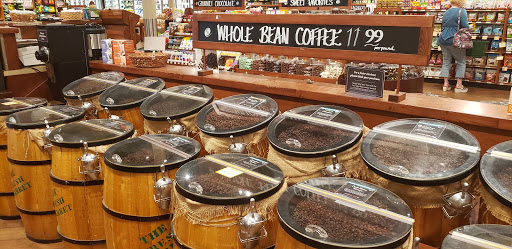 Grocery Store «The Fresh Market», reviews and photos, 925 Baltimore Pike, Glen Mills, PA 19342, USA